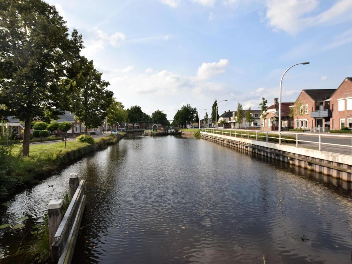 Cozy Holiday Home With A Hot Tub Musselkanaal Bagian luar foto